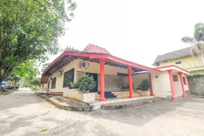 OYO 3180 Hotel Rian CottageNearPasar Maskarebet - Image 3