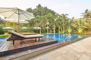 Sinq Beach Resort - Image 2