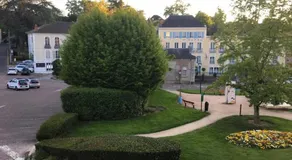 Appartement confortable à Néris-les-Bains avec parking gratuit - Image 3