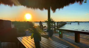 Coconut Palm Inn - Image 4