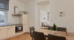 Historic Redesigned Schonbrunn Palace Apartments w Free Parking and 24h Check-in - Image 4