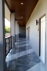 The Breezy Hotel - Image 4