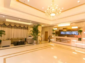 GreenTree Inn Suzhou Wujiang Fenhu Development District - Image 2