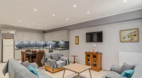 Dionysis Elegant Cozy Apartment - Image 3
