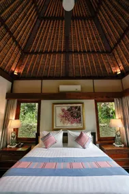 Cozy Deluxe Room with Pool View W/Share Pool #Z2 - Image 3