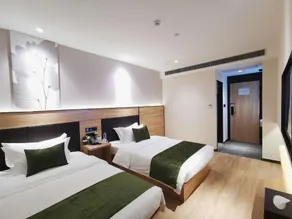 Green Tree Inn Express Shanghai Bund Yuyuan Xiaonanmen Metro Station - Image 2