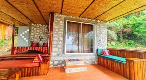Europe Enchanted Bungalow Koh Rong - Image 3