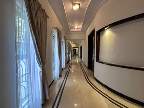 Hyatt Residency - Image 2