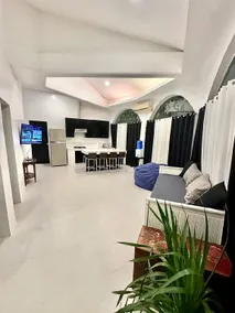 Home w/ Pool & Stunning view SubicBay Freeport - Image 3