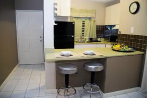 Kingston Town Suite - Image 5