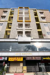 Maybaach Hotel - Image 3