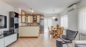 Apartment Krilo Jesenice - Image 2