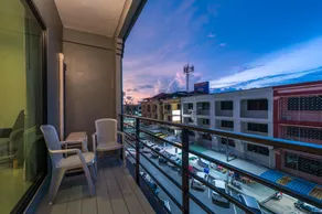 Tiya House Rooms & Cafe - Image 3