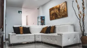 Hotel Palms Central - Image 2