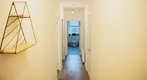 1 bedroom flat with easy parking/public transport - Image 3