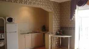 Oasis Apartments - Image 2