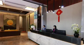 Ling Jiang Hotel - Image 2