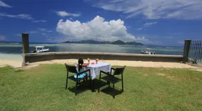 Marie-France Beach Front Apartments - Image 4