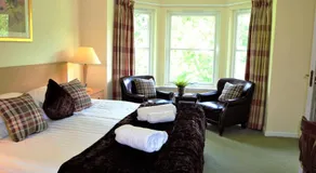 Bridge of Cally Hotel - Image 2