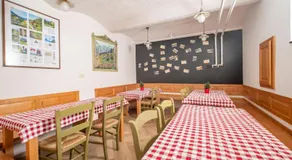 Berghi Hotel and Apartments - Image 5