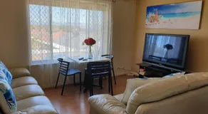 Beach side holiday apartment - Image 2