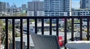 Cosy Stays 1 Bedroom Apartment Rosebery Parking & Balcony Sydney Escape - Image 5
