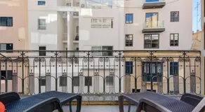 St Julian's Unique 3-bedroom Apartments and Penthouse with Jacuzzi - Image 3