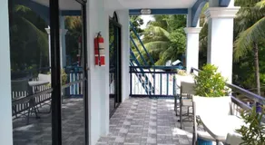 Azulea Family Deluxe 1 * own CR, shower, AC, TV - Image 3