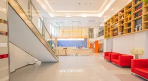 Ibis Shanghai Xujiahui - Image 3