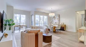 Skyline Suites - Walk to MTCC, ACC, Rogers Centre & Entertainment District - Image 2