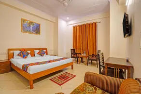 FabHotel HM Residency - Image 2
