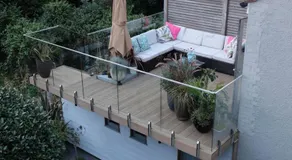 Lovely Large Garden Flat 23mins to Central London Four Bedrooms - Image 3