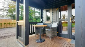 Holiday Hut - Image 3