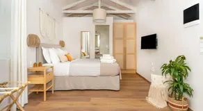 Camara Residence - Image 2