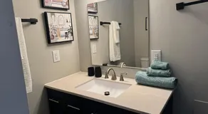 2BR Spacious Escape Close to DC & Baltimore - Image 2