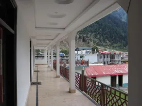 Hotel Eden Naran - Image 4