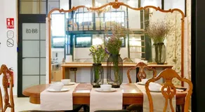 Hostel Numero Trece - Albergue Juvenil - FREE towels, coffee & tea, remote check-in - Image 2
