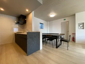 A private villa that can accommodate up to 8 peopl - Image 3