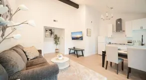 2 TVs - Vaulted Ceiling - Private Kitchen & Entrance - Image 2