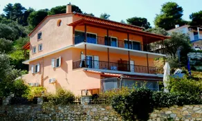 Tzaneria Apartments - Image 5