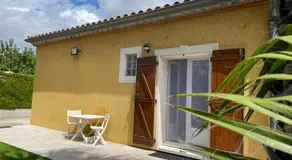 Mazet des Orchidées - Gîte 4 personnes 50 m2 - Jardin, spa privé De Pâques à fin Septembre - indépendant - stationnement privé - Image 4