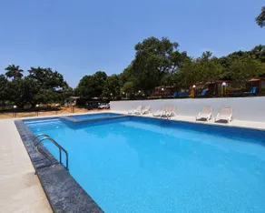 Ark Resorts - Image 2