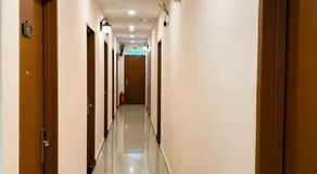 Carlsun Hotel - Image 3