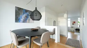 Penthouse with seaview & free parking - Image 3