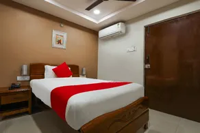 Hotel Padmini Elite - Image 4