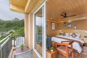 The Charvi Retreat I Vacations I Conference I MICE I Family Events I Open Air Terrace I Sky Bonfire I Wooden Rooms With Pvt Balconies I Kufri by Exotic Stays - Image 3