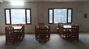 Hotel Dharam Ganga - Image 5