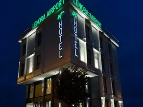 Nora Airport Hotel - Image 5