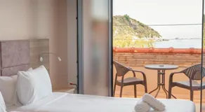 La Grotta - Image 2