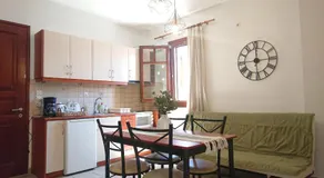 Vagionia Apartments - Image 3